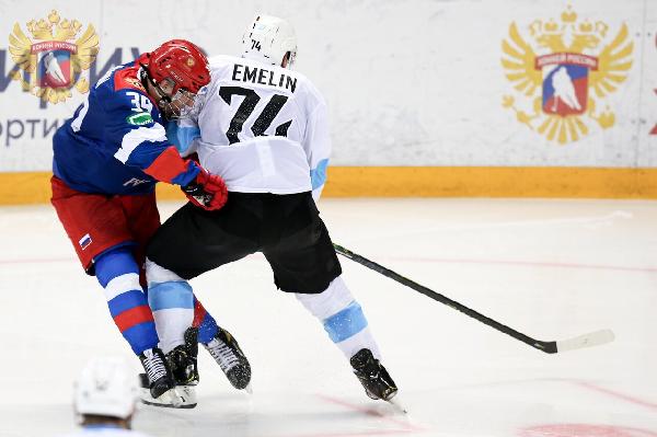 Юрий Карандин: «Печально, что в НХЛ с Макдэвидов сдувают пылинки, а у нас безнаказанно ломают Мичкова»