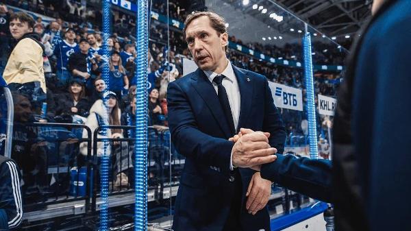 Виталий Давыдов: «Тамбиев должен понимать, что работать в «Динамо» минимум в два раза сложнее, чем в «Адмирале» Виталий Давыдов: «Тамбиев должен понимать, что работать в «Динамо» минимум в два раза сложнее, чем в «Адмирале»