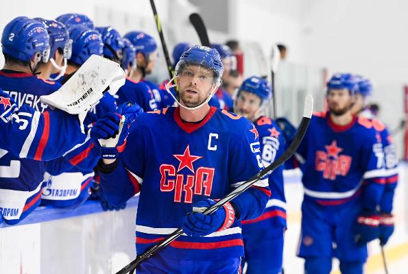 Сергей Светлов: «Интрига сезона - Локтионов и Ларионов в центре СКА вместо Григоренко и Кузнецова»