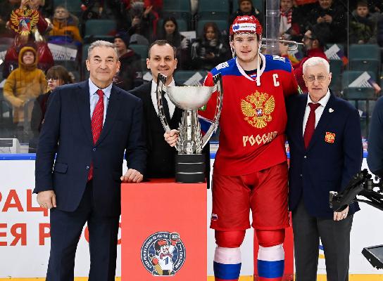 Владимир Юрзинов: «До Санкт-Петербурга сборная России не выигрывала три турнира подряд. Большая победа!»